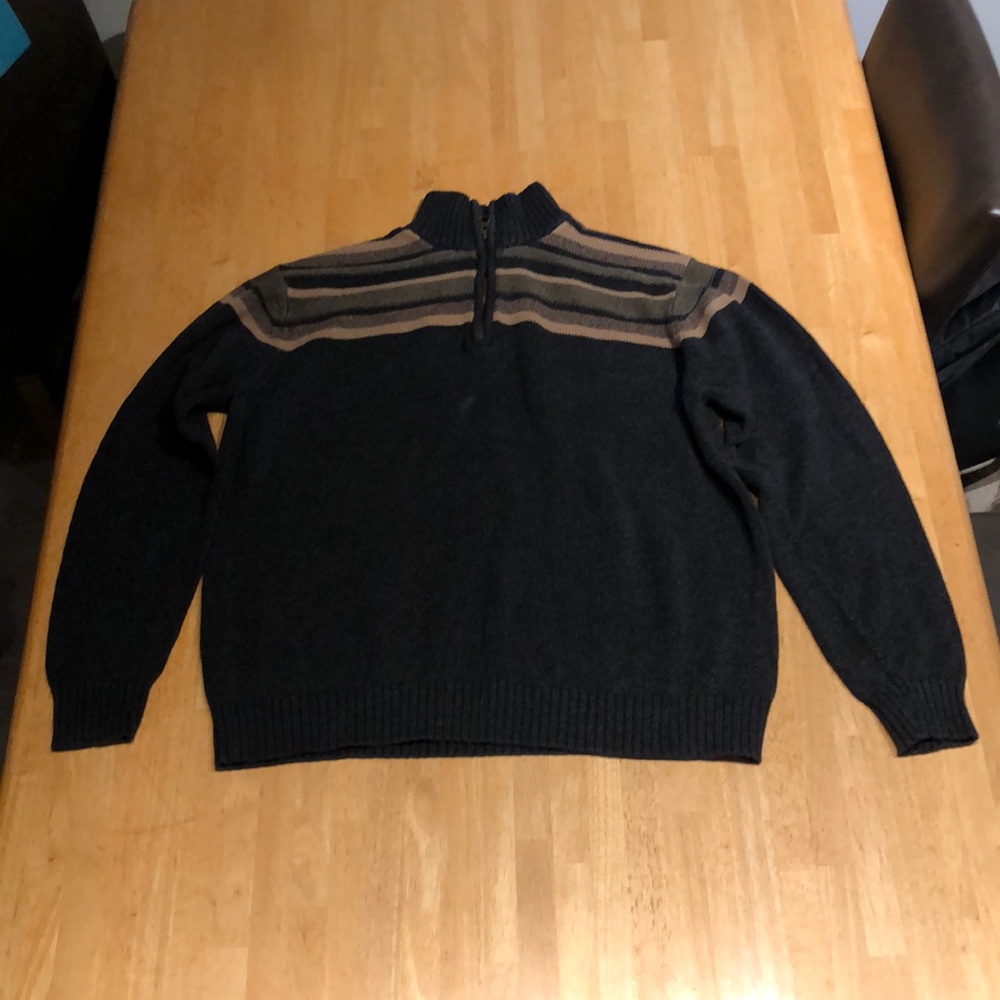 *SOLD elsewhere* - Dockers Men’s 1/4 Zip Sweater, Medium, Striped